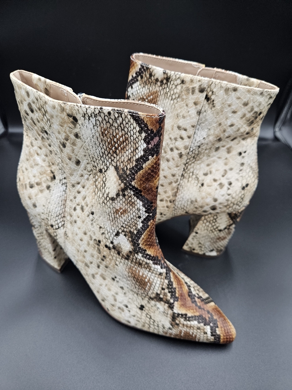 Charles by Charles David Snakeskin Print Pointed Toe Ankle Boots Size 10 NWOT